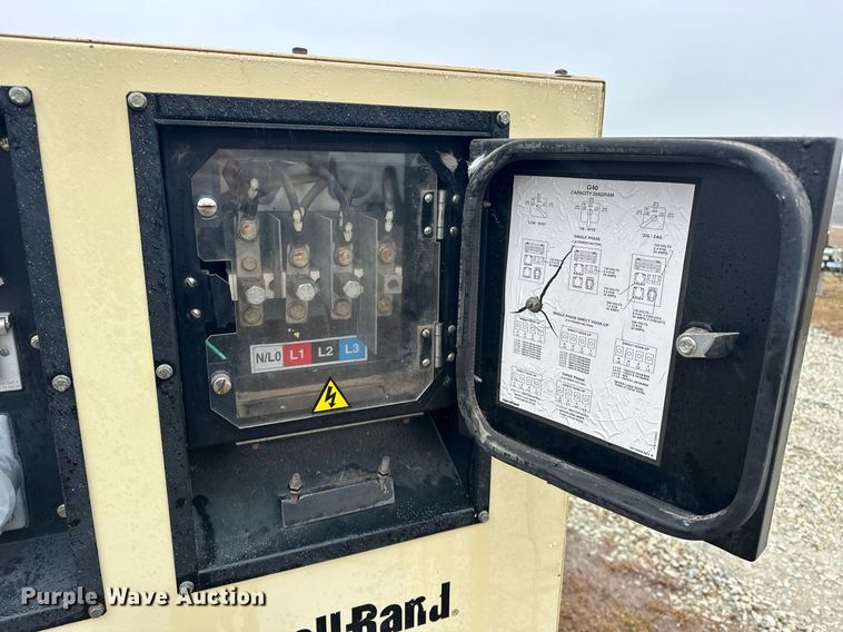 image for item ER4881 2002 Ingersoll Rand G40 generator