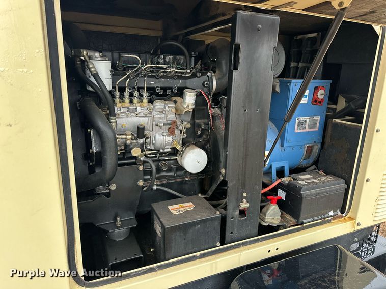image for item ER4881 2002 Ingersoll Rand G40 generator