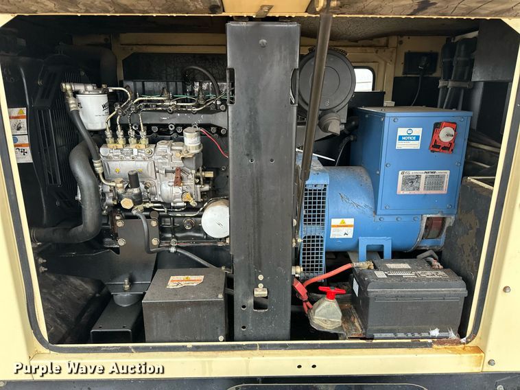 image for item ER4881 2002 Ingersoll Rand G40 generator