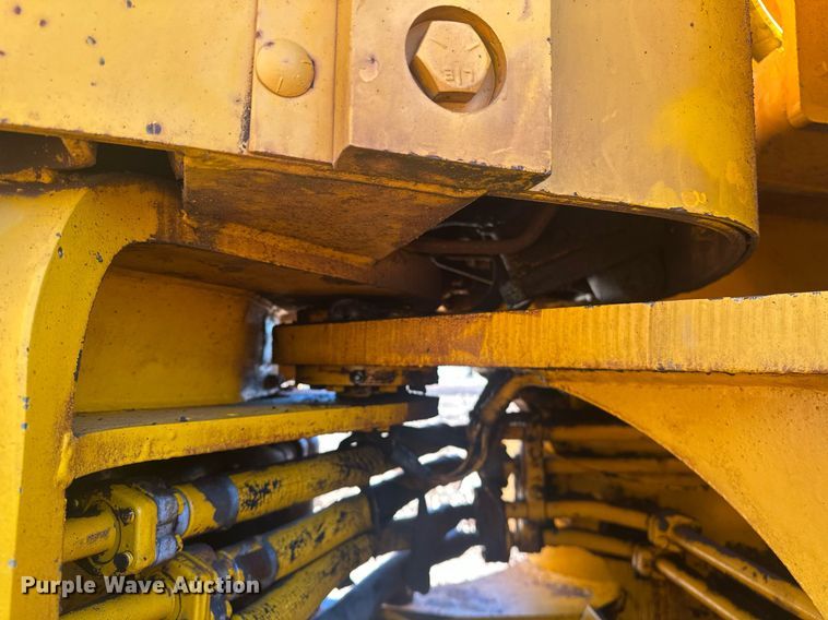 image for item ER4927 1981 John Deere 544-B wheel loader