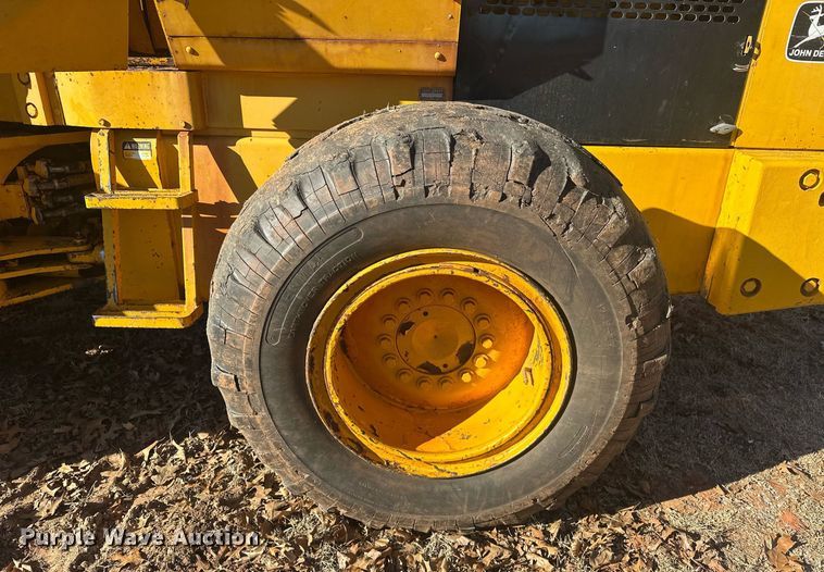 image for item ER4927 1981 John Deere 544-B wheel loader