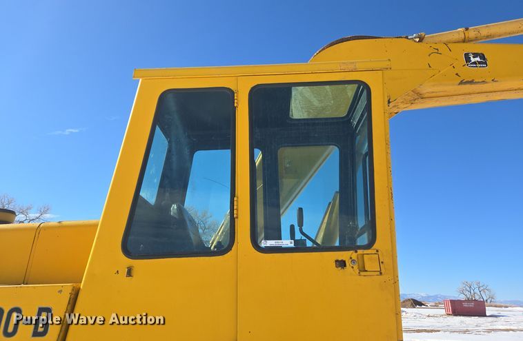 image for item ER5119 1979 John Deere 690B excavator