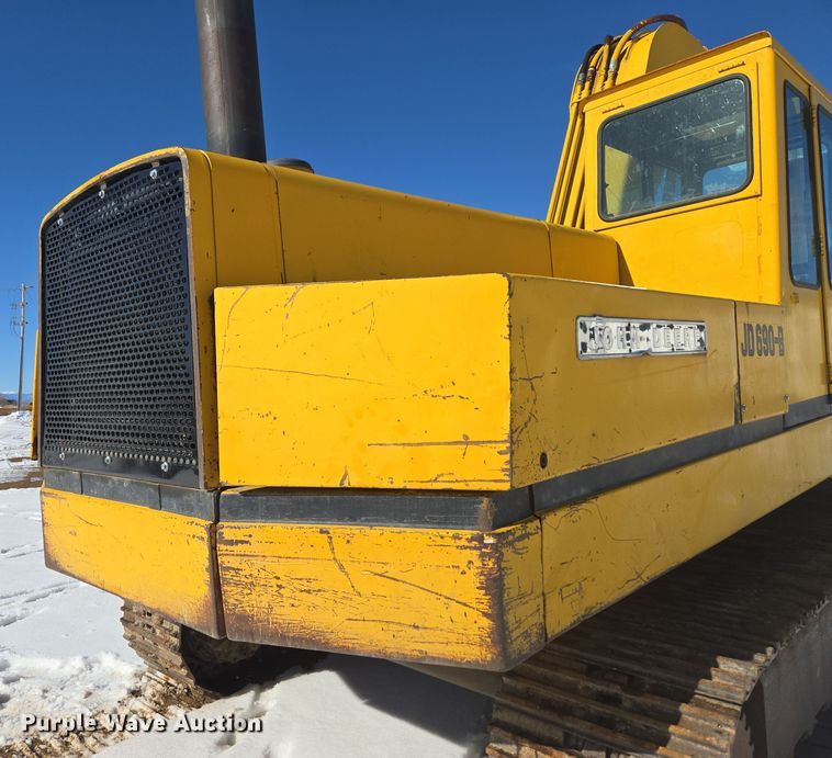 image for item ER5119 1979 John Deere 690B excavator