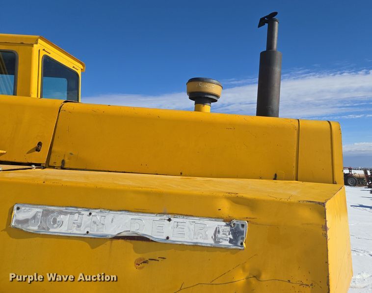 image for item ER5119 1979 John Deere 690B excavator