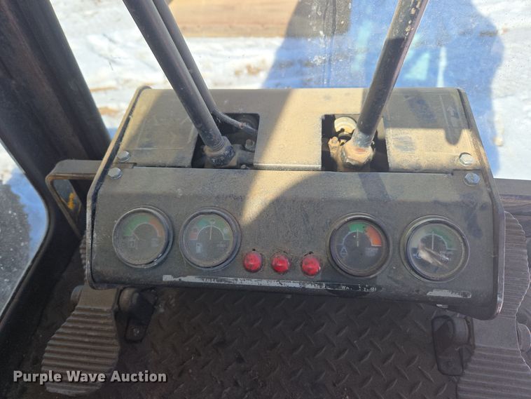 image for item ER5119 1979 John Deere 690B excavator