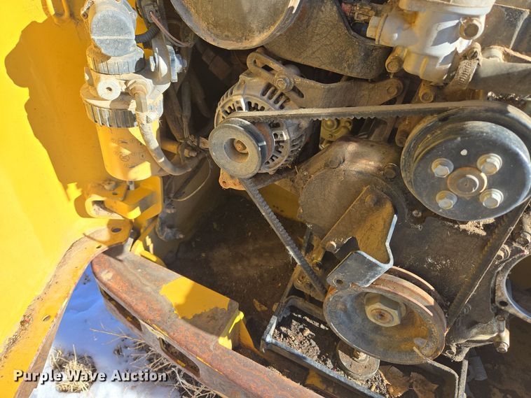 image for item ER5123 2013 Caterpillar 236B3 skid steer loader