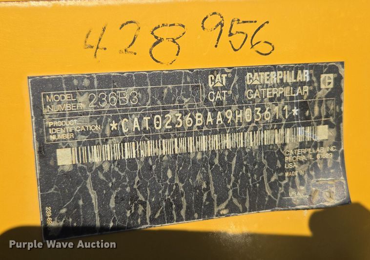 image for item ER5123 2013 Caterpillar 236B3 skid steer loader