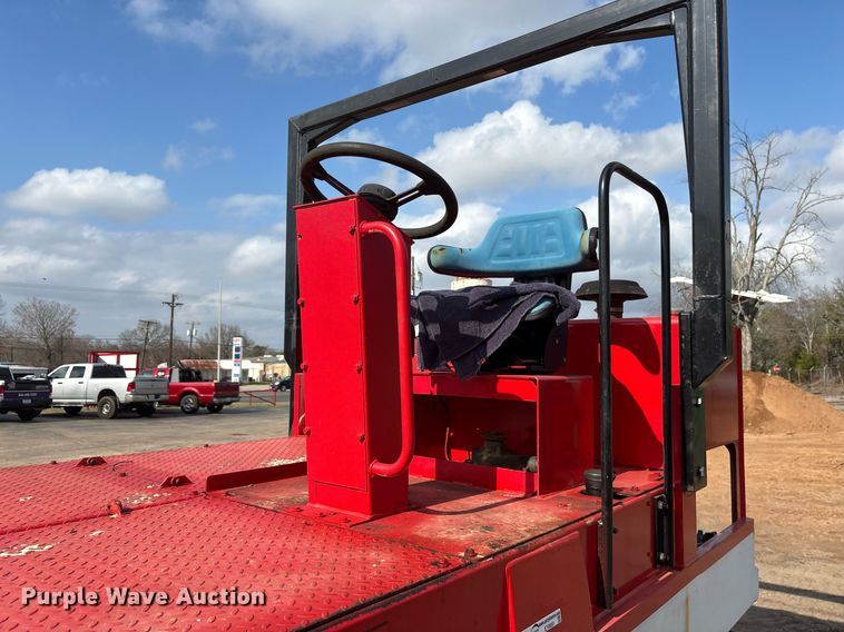 image for item EY9891 2002 Ingersoll Rand PT-125R pneumatic roller