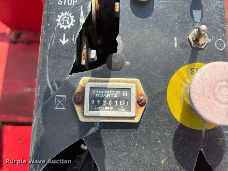 image for item EY9891 2002 Ingersoll Rand PT-125R pneumatic roller