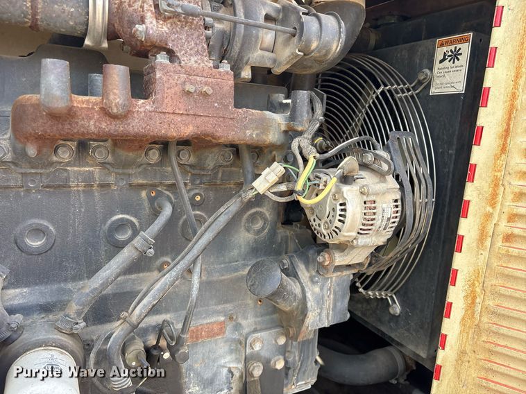 image for item EY9891 2002 Ingersoll Rand PT-125R pneumatic roller