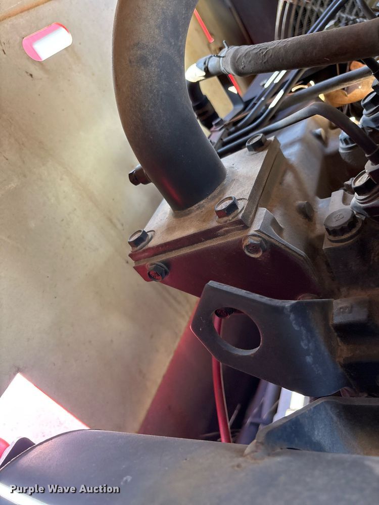 image for item EY9891 2002 Ingersoll Rand PT-125R pneumatic roller