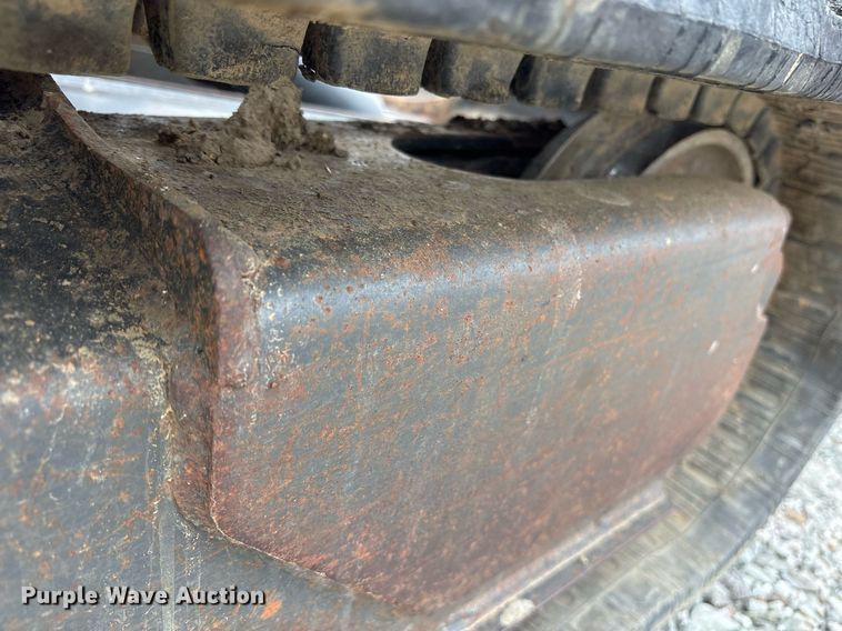 image for item EY9897 2012 Bobcat E32 mini excavator