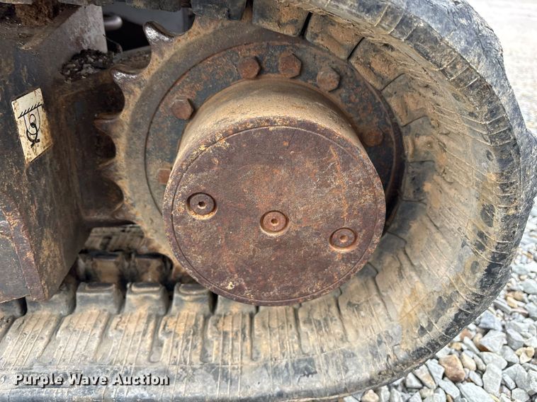 image for item EY9897 2012 Bobcat E32 mini excavator