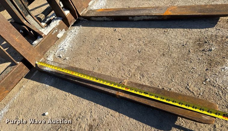 image for item LH9418 2004 Caterpillar TH460B telehandler