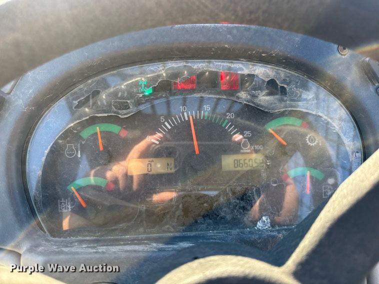 image for item LH9418 2004 Caterpillar TH460B telehandler