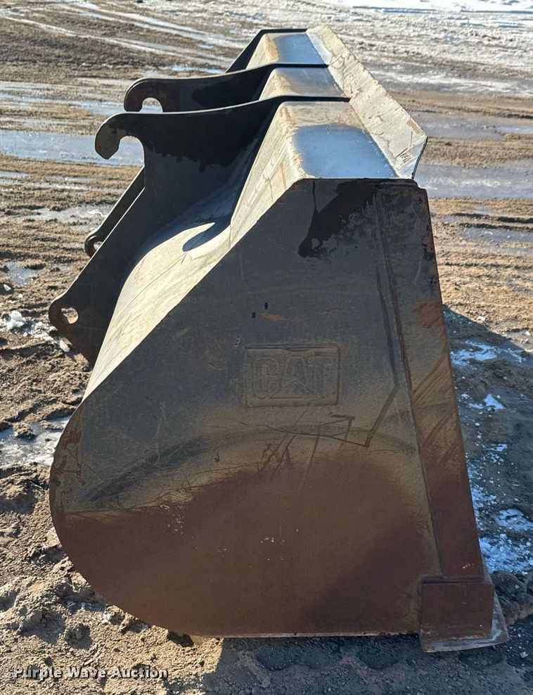 image for item LH9418 2004 Caterpillar TH460B telehandler