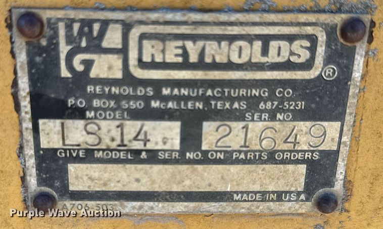 image for item LH9422 Reynolds LS14 scraper