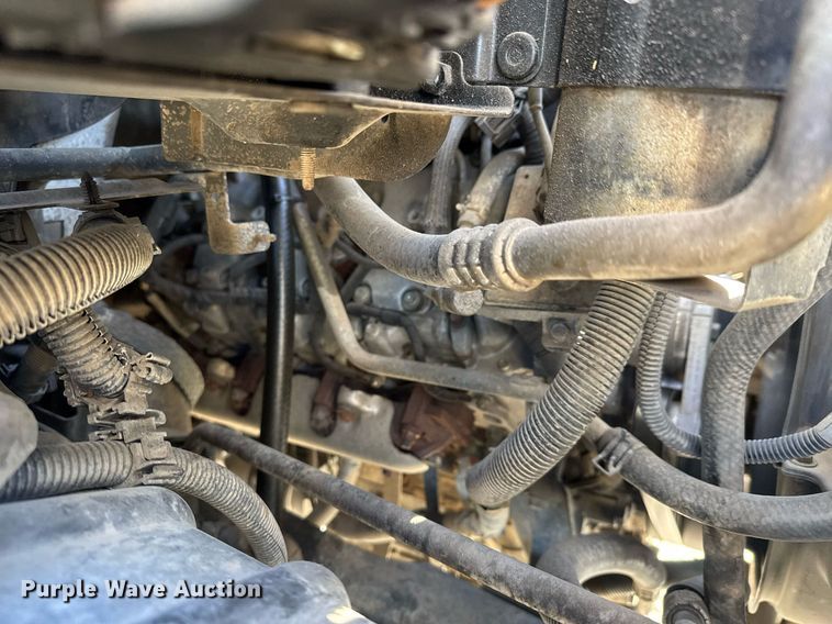 image for item LH9448 2007 GMC C5500 bucket truck