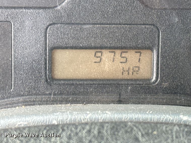 image for item LH9453 2004 International 7500 dump truck