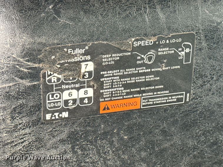 image for item LH9453 2004 International 7500 dump truck