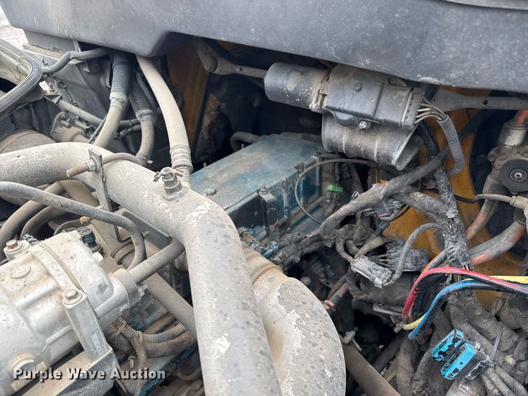 image for item LH9453 2004 International 7500 dump truck