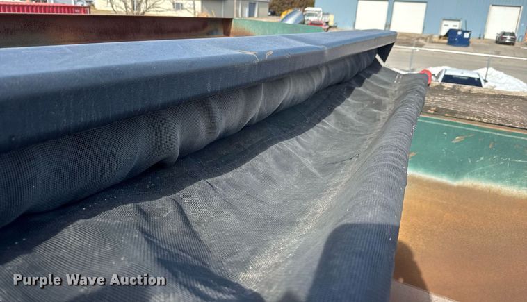 image for item LH9454 2005 Freightliner Columbia CST120 dump truck