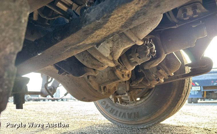 image for item LH9454 2005 Freightliner Columbia CST120 dump truck