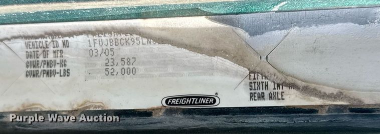 image for item LH9454 2005 Freightliner Columbia CST120 dump truck