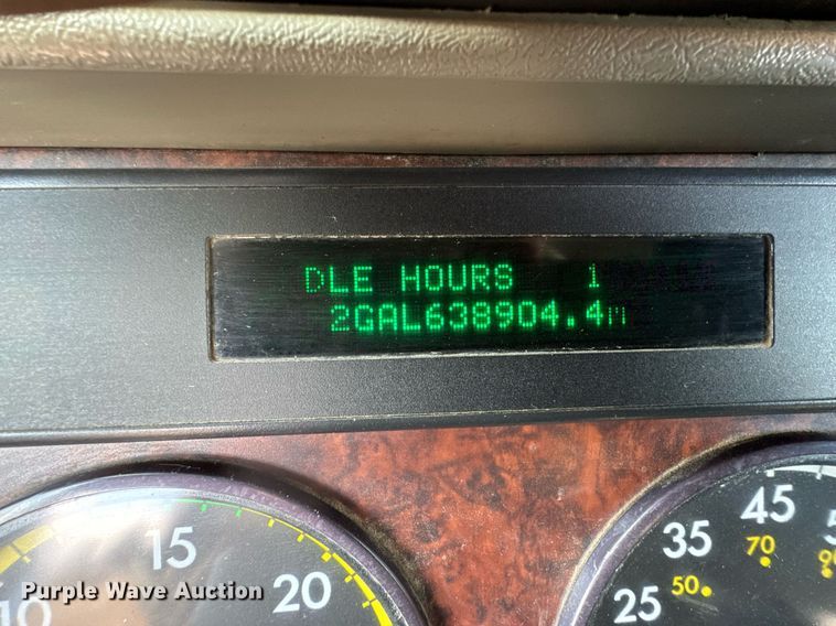 image for item LH9454 2005 Freightliner Columbia CST120 dump truck