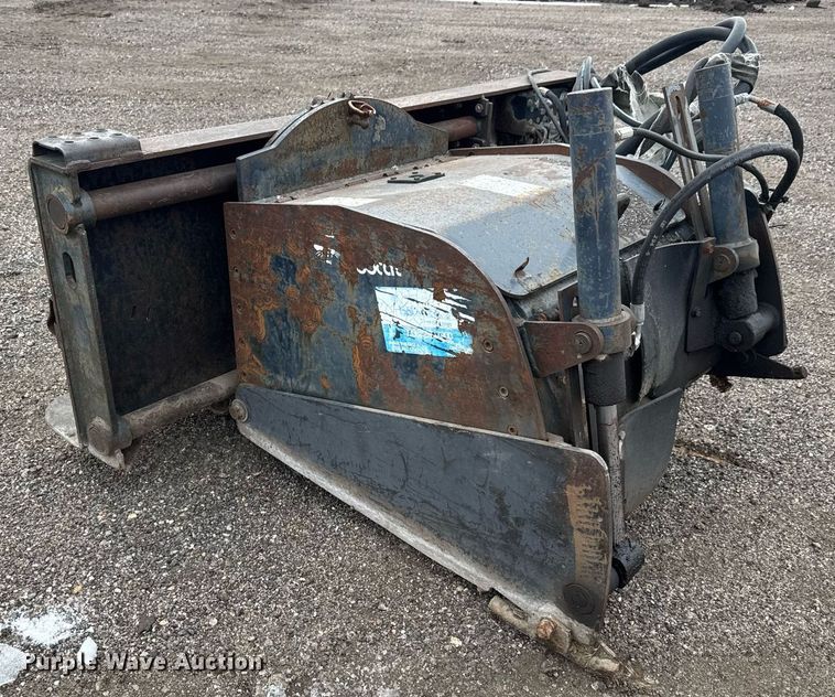 image for item LH9459 Bobcat  skid steer cold planer