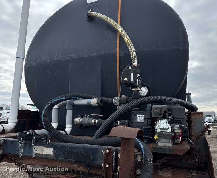 image for item LH9460 1993 White GMC WG dump truck