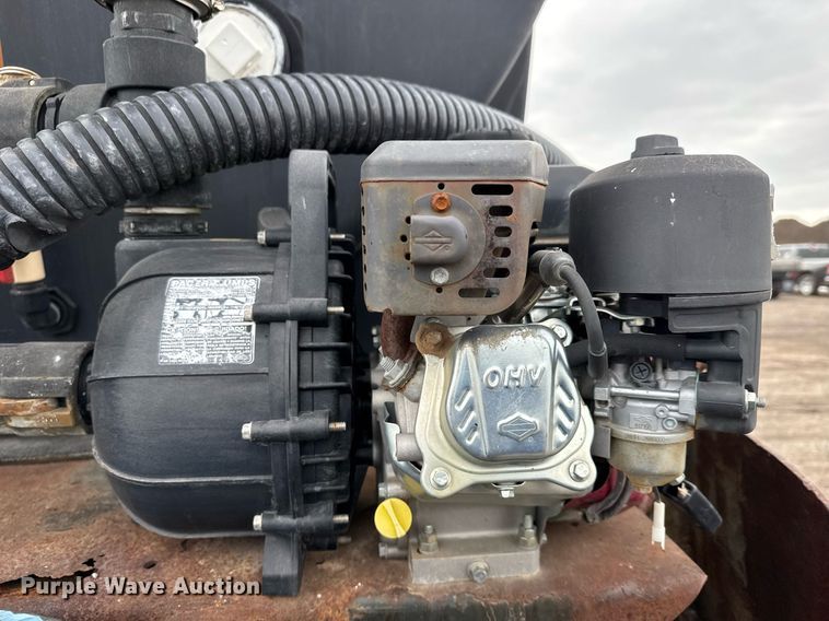 image for item LH9460 1993 White GMC WG dump truck