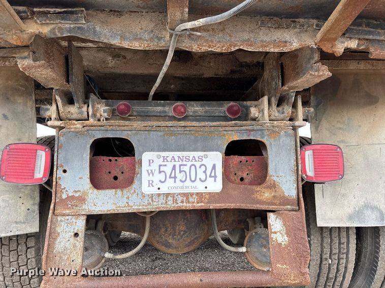 image for item LH9460 1993 White GMC WG dump truck