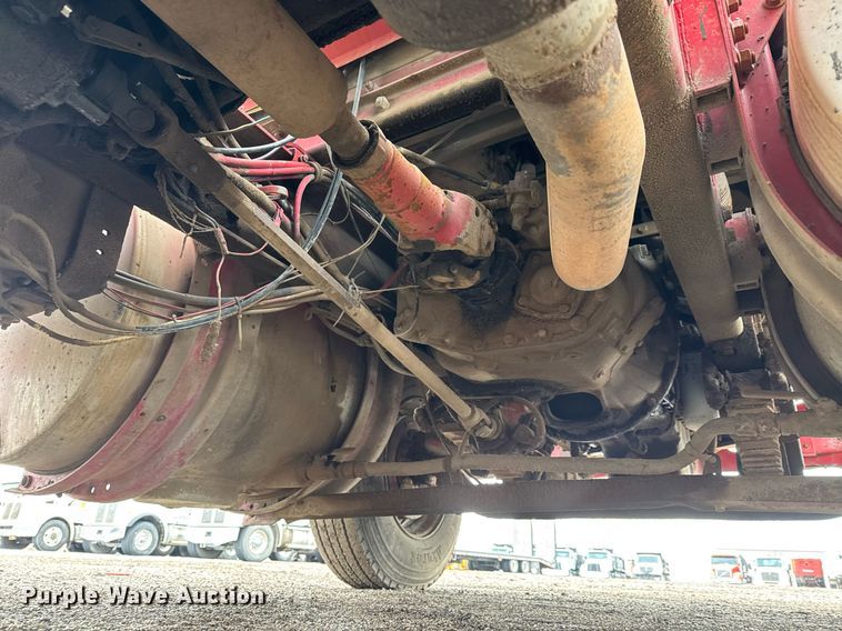 image for item LH9460 1993 White GMC WG dump truck