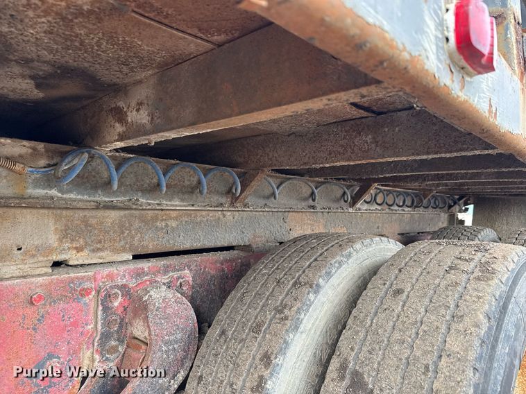 image for item LH9460 1993 White GMC WG dump truck