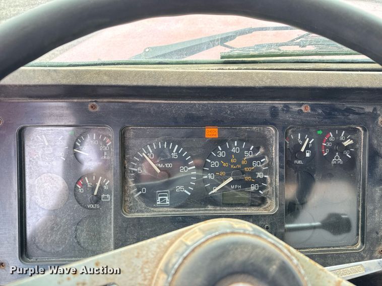 image for item LH9460 1993 White GMC WG dump truck