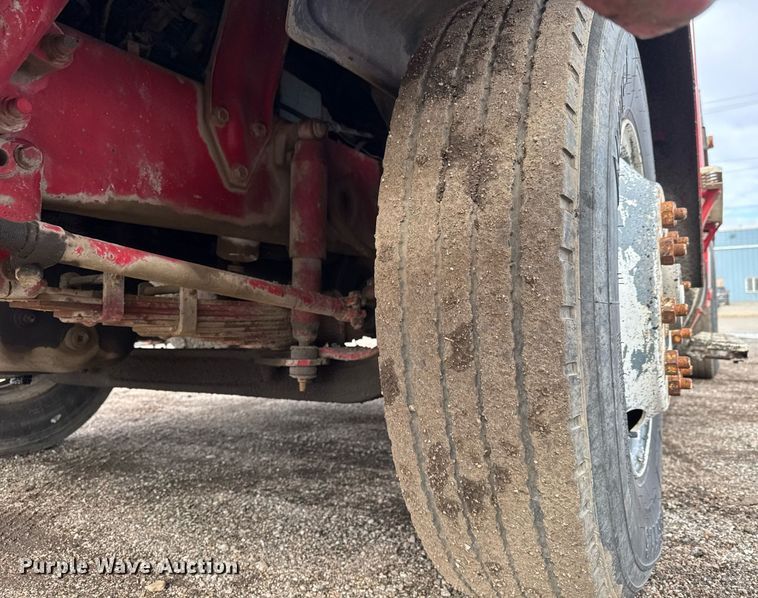 image for item LH9460 1993 White GMC WG dump truck