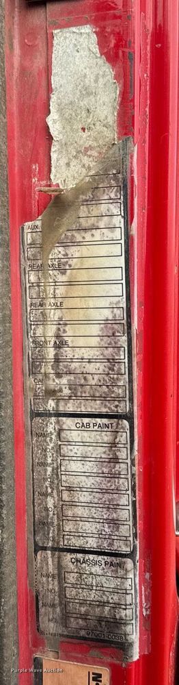 image for item LH9460 1993 White GMC WG dump truck