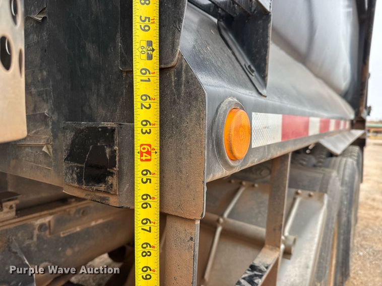 image for item LH9482 2007 Kenworth  T800 dump truck