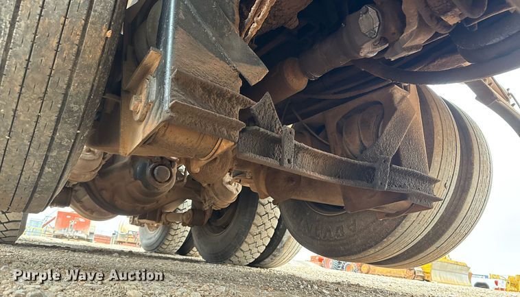 image for item LH9482 2007 Kenworth  T800 dump truck