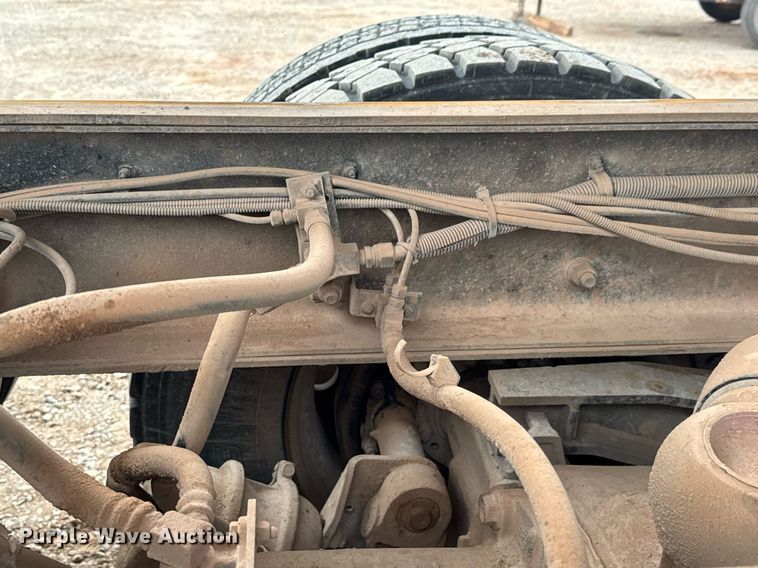 image for item LH9482 2007 Kenworth  T800 dump truck