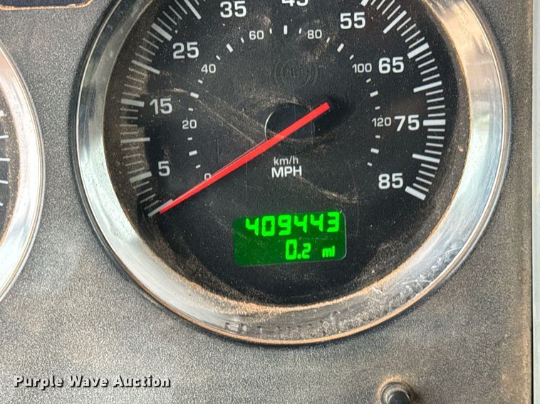 image for item LH9482 2007 Kenworth  T800 dump truck