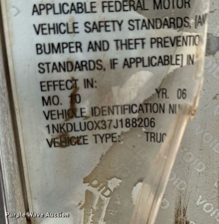 image for item LH9482 2007 Kenworth  T800 dump truck