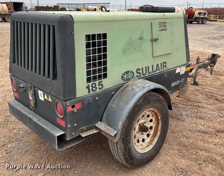 image for item LH9483 2011 Sullair 185DPQJD air compressor