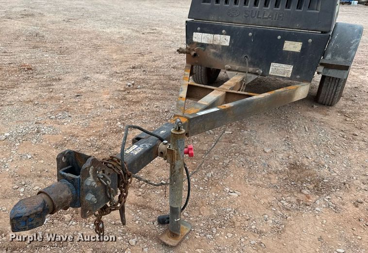 image for item LH9483 2011 Sullair 185DPQJD air compressor