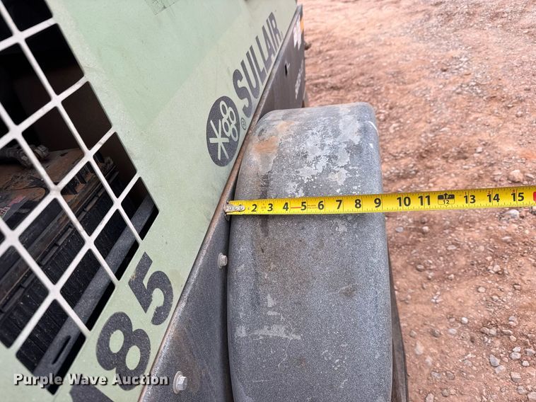 image for item LH9483 2011 Sullair 185DPQJD air compressor