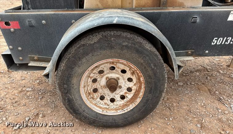 image for item LH9483 2011 Sullair 185DPQJD air compressor