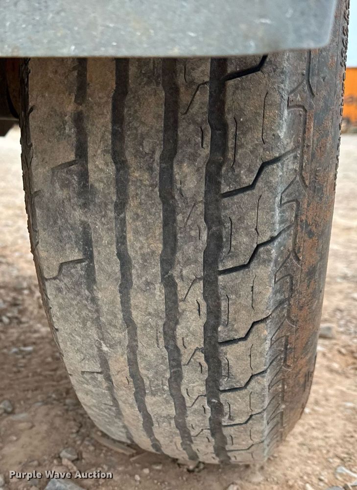 image for item LH9483 2011 Sullair 185DPQJD air compressor