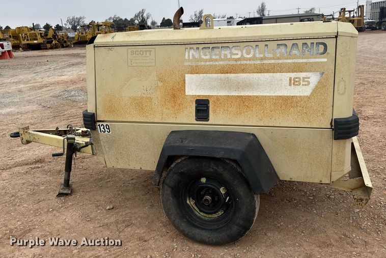 image for item LH9484 1997 Ingersoll-Rand  XP185WJD air compressor