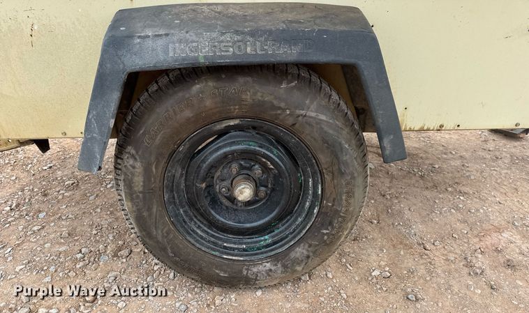 image for item LH9484 1997 Ingersoll-Rand  XP185WJD air compressor